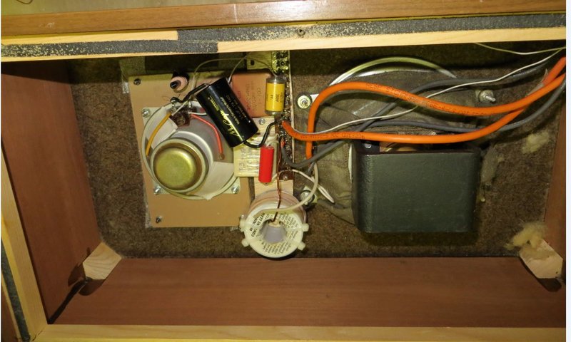 TELEFUNKEN Hi-Fi Klangbox WB 61H 23.JPG