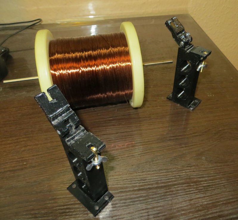 Держатель катушки с проволокой 4.JPG