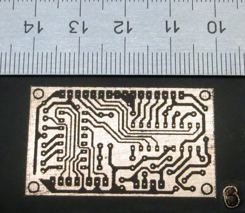 lcd_serie_pcb1.jpg